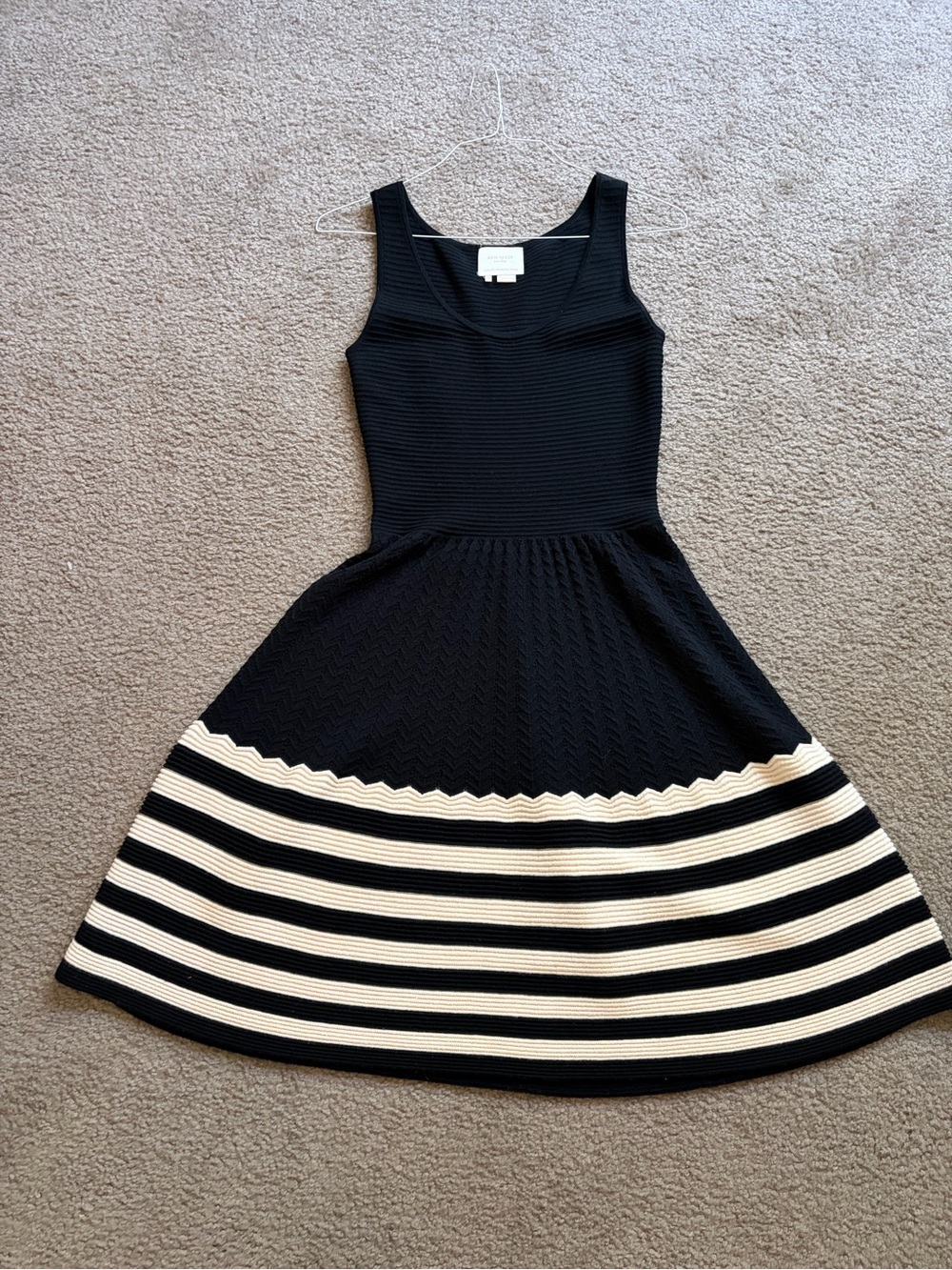 Kate Spade ♠️ Knit Black and White Dress